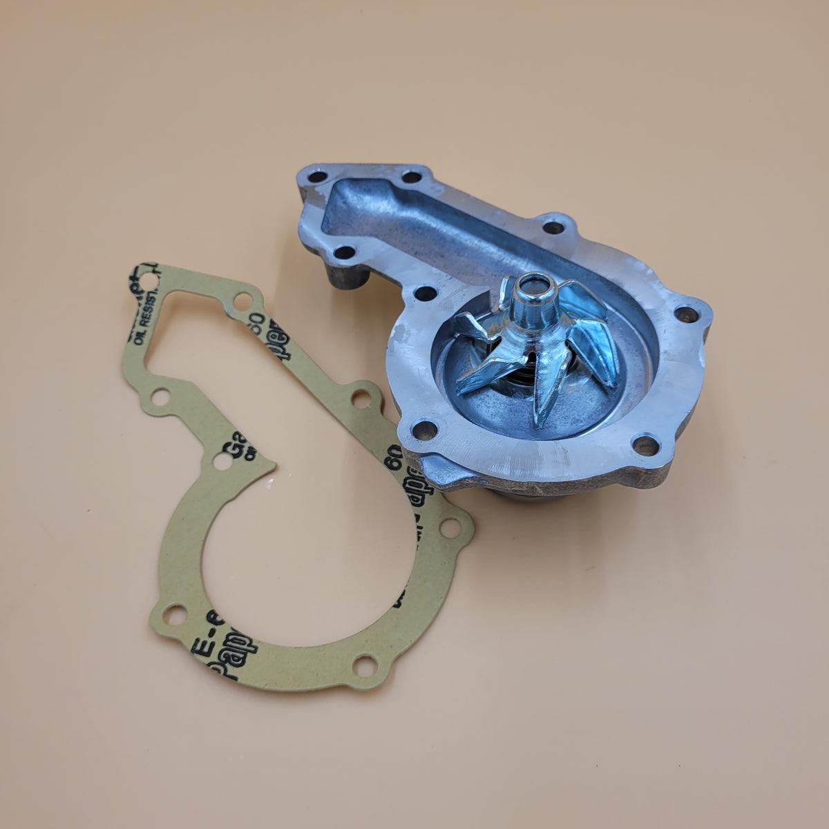 LR DEFENDER DISCOVERY RR Classic 300TDi Water Pump PEB500090G