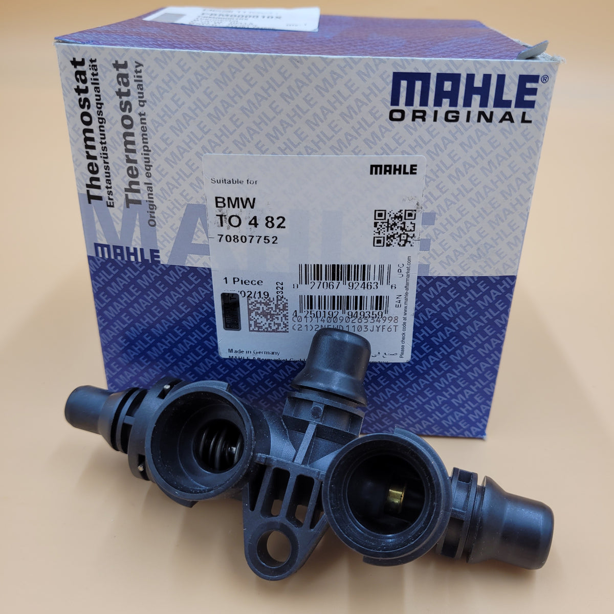 Range Rover L322 4.4 V8 Oil Cooler Thermostat MAHLE TO482 Part PBM000010X