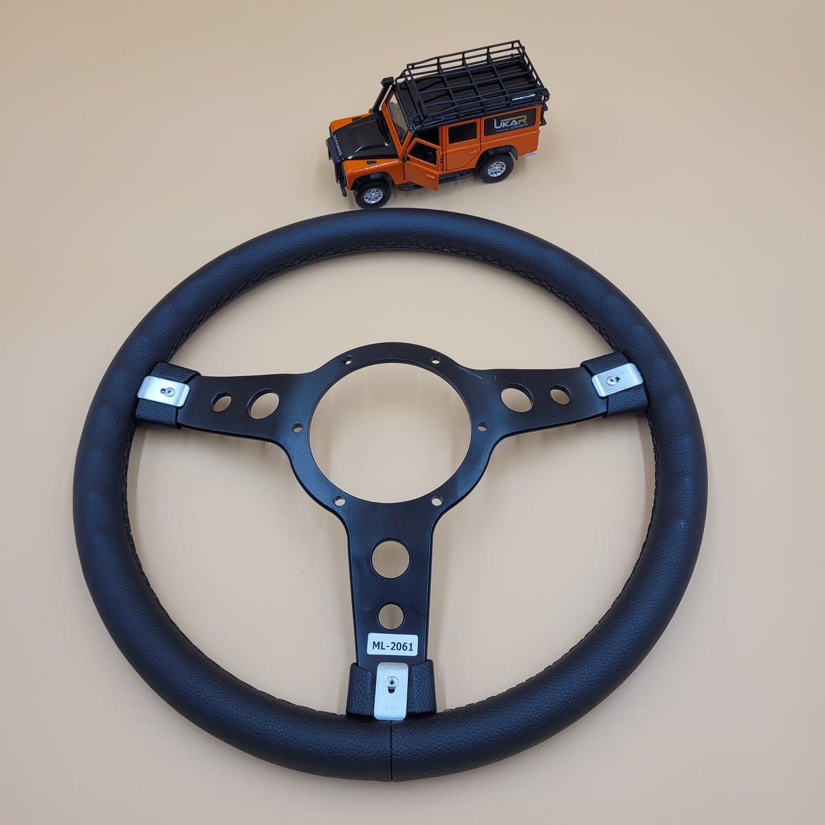 LR DEFENDER -16 Mountney Steering Wheel 14' Black Vinyl with Black Spokes DA4654