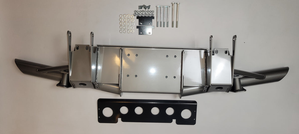 LR DEFENDER Tubular Winch Bumper With A Bar Frame With Silver Skid Plate LRB804