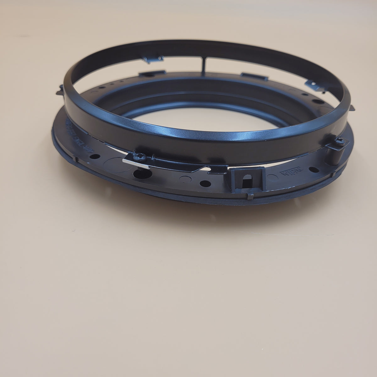LR SERIES DEFENDER RRC Headlamp Fitting Kit and Ring - 7" Black DA1158 (STC1613)
