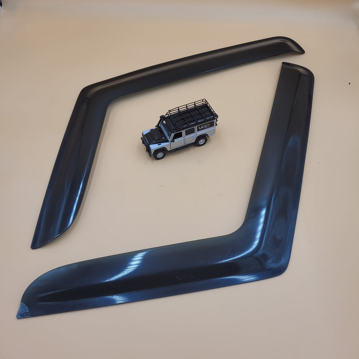 LR DEFENDER/SERIES Wind deflector kit Part DA6078