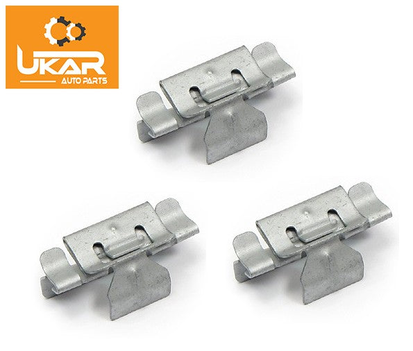 Land Rover Discovery 2 1999-2004 Windscreen Finisher Pillar Trim Clip AWR4426