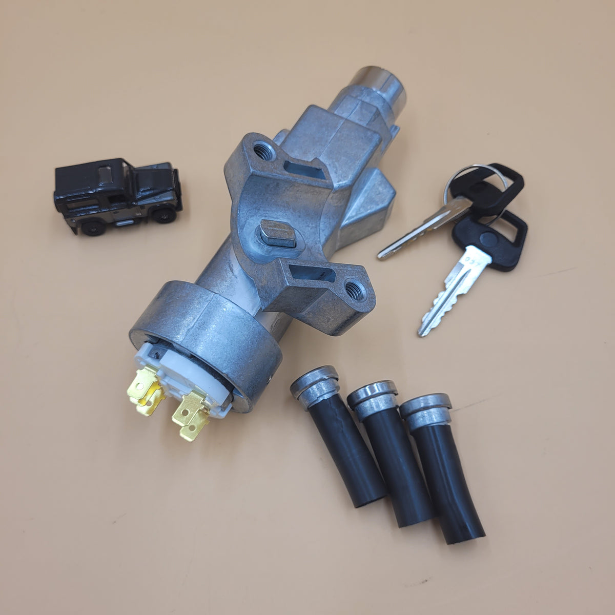 DEFENDER 2002 ON LOCKSET DOOR BARRELS & KEYS & STEERING COLUMN LOCK LR077438