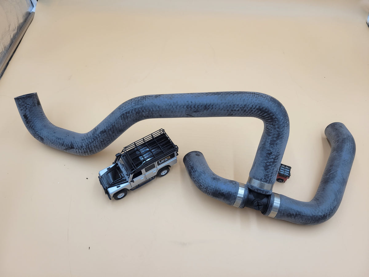 LR DISCOVERY II V8 Top Hose Part PCH000460