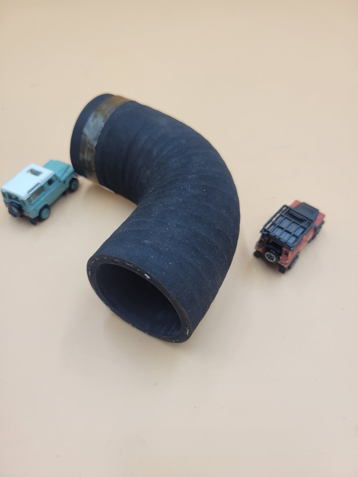 LR DISCOVERY RRC 300TDi Intercooler Elbow Hose Turbocharger - Pipe ESR2912