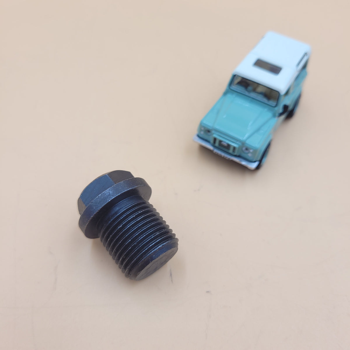 LR FREELANDER II L359 OIL DRAIN PLUG M18 X 1.5 LR000499