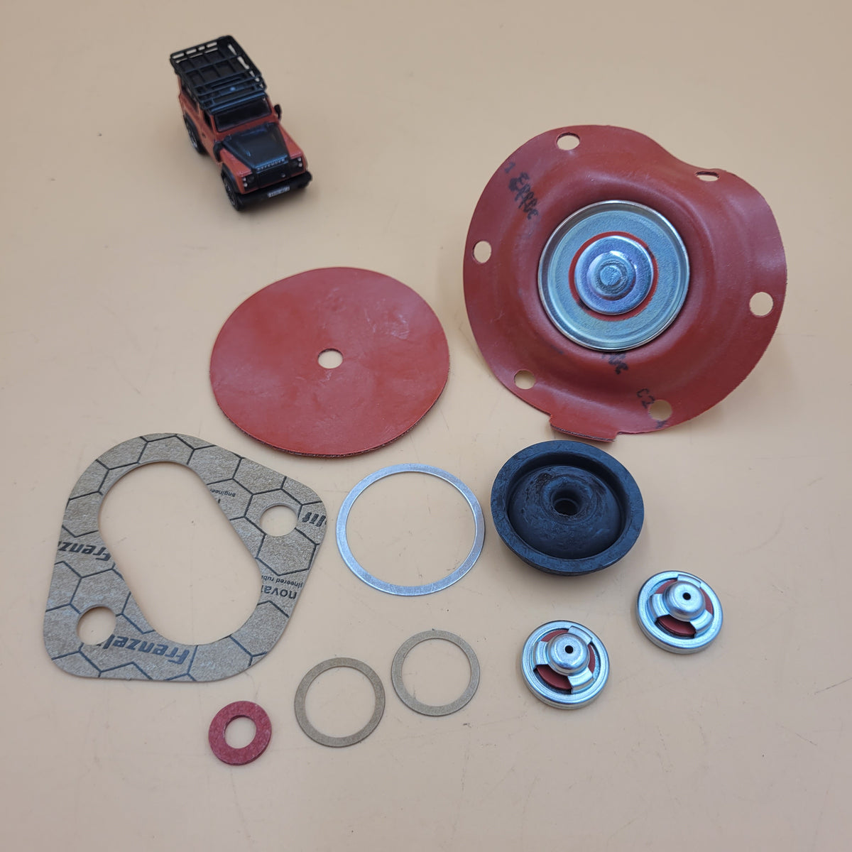 LR SERIES 4Cyl Petrol & Diesel Overhaul Kit for Fuel Pump AEU2760