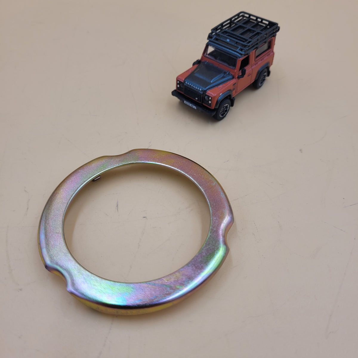 LR DEFENDER RR Classic -91 Fuel Tank Retaining Ring ARA1501L