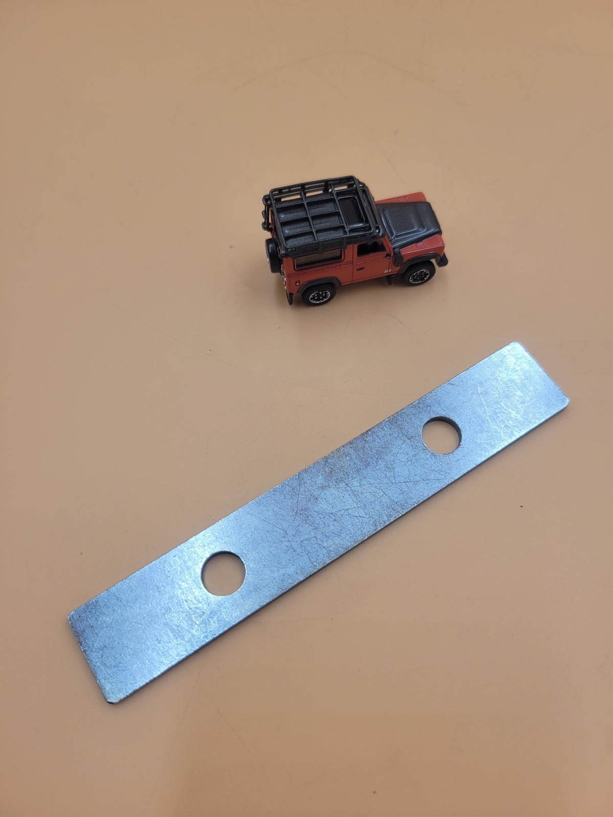 LR DEFENDER 90' DISCOVERY I RR Classic Rear Spring Retaining Plate NTC6106