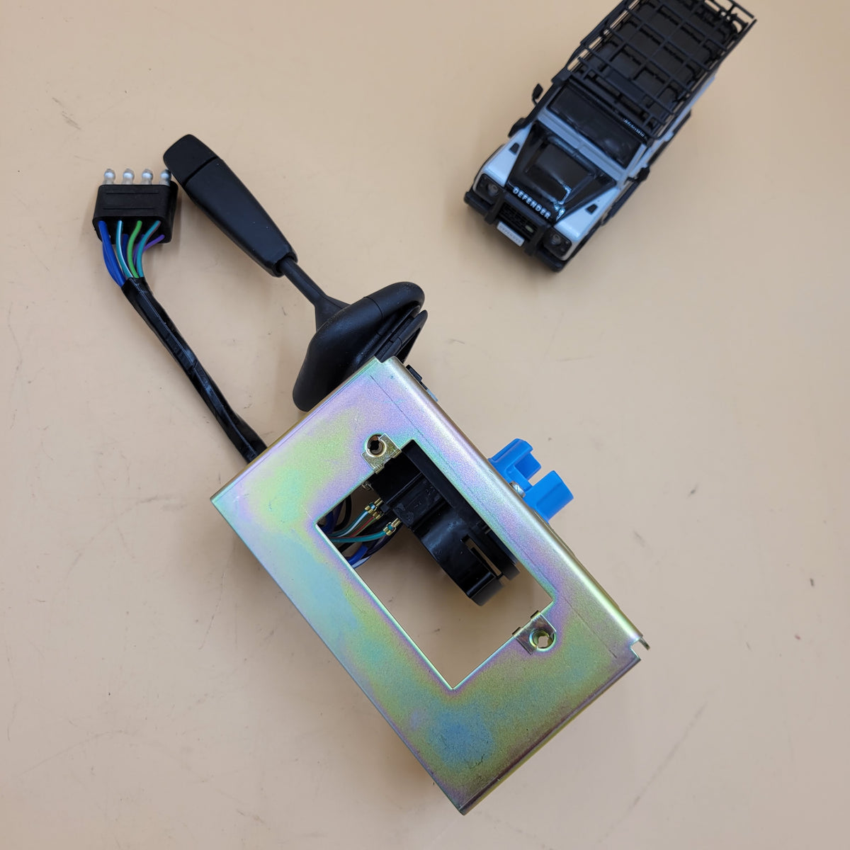 and Rover Defender Headlamp Indicator and Horn Switch Stalk 1991-1997 STC439