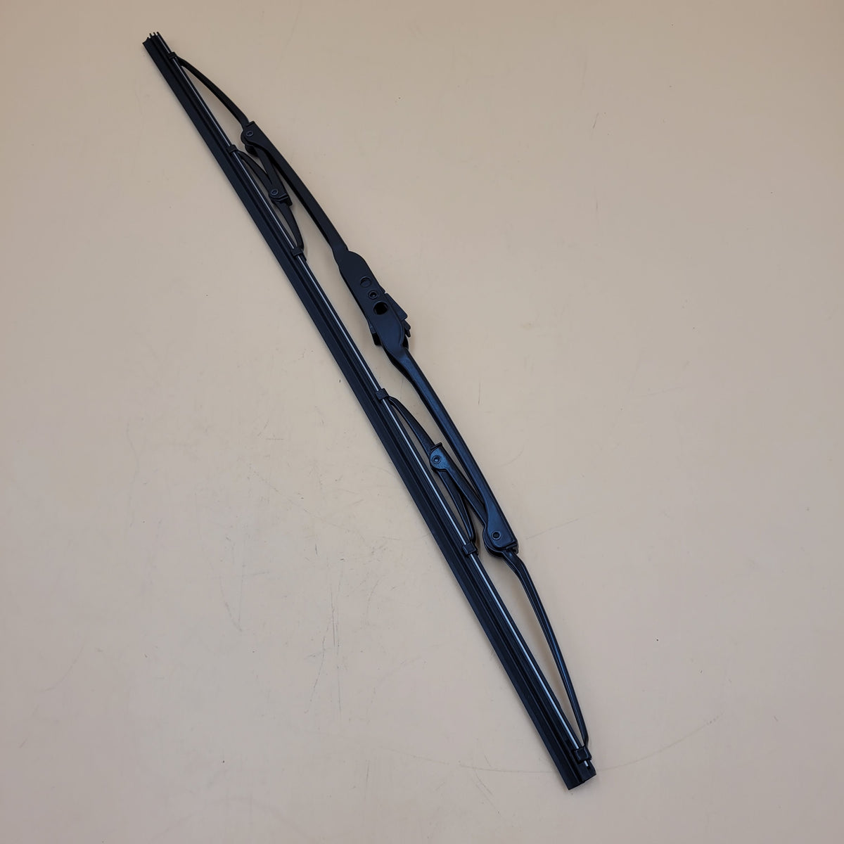 LR RANGE ROVER FULL SIZE L322 MODEL 03-12 REAR 18" WIPER BLADE LR012047