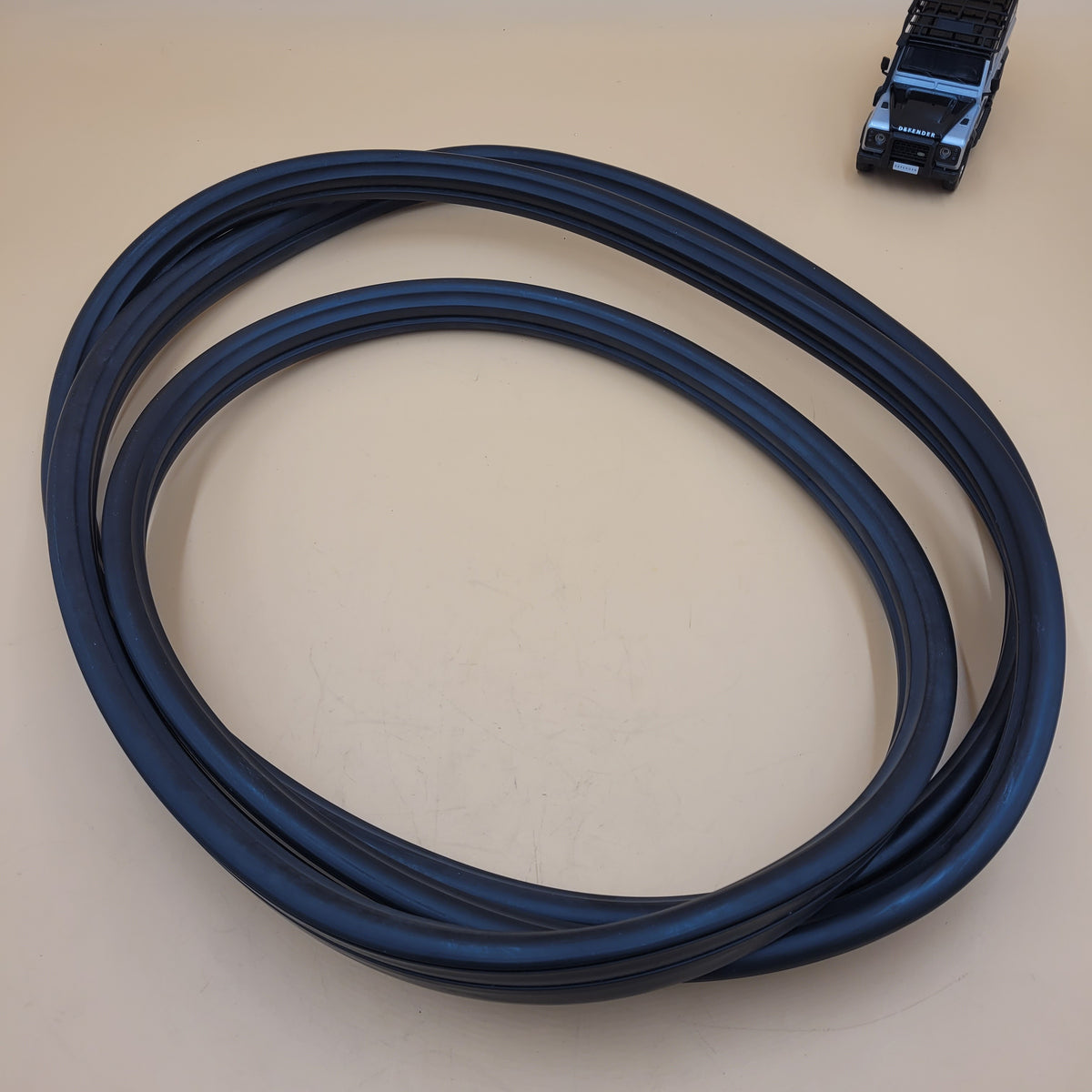 LR DEFENDER 07- GLAZING RUBBER WINDSCREEN LR056278