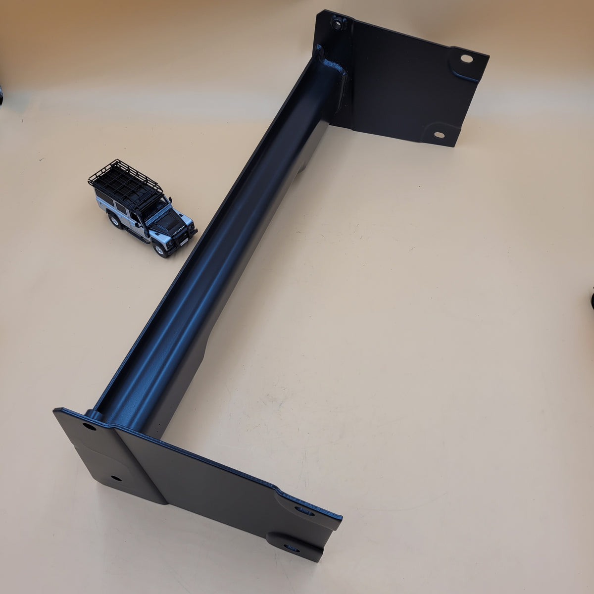 LR DEFENDER -16 Front Gearbox Crossmember KVB500060