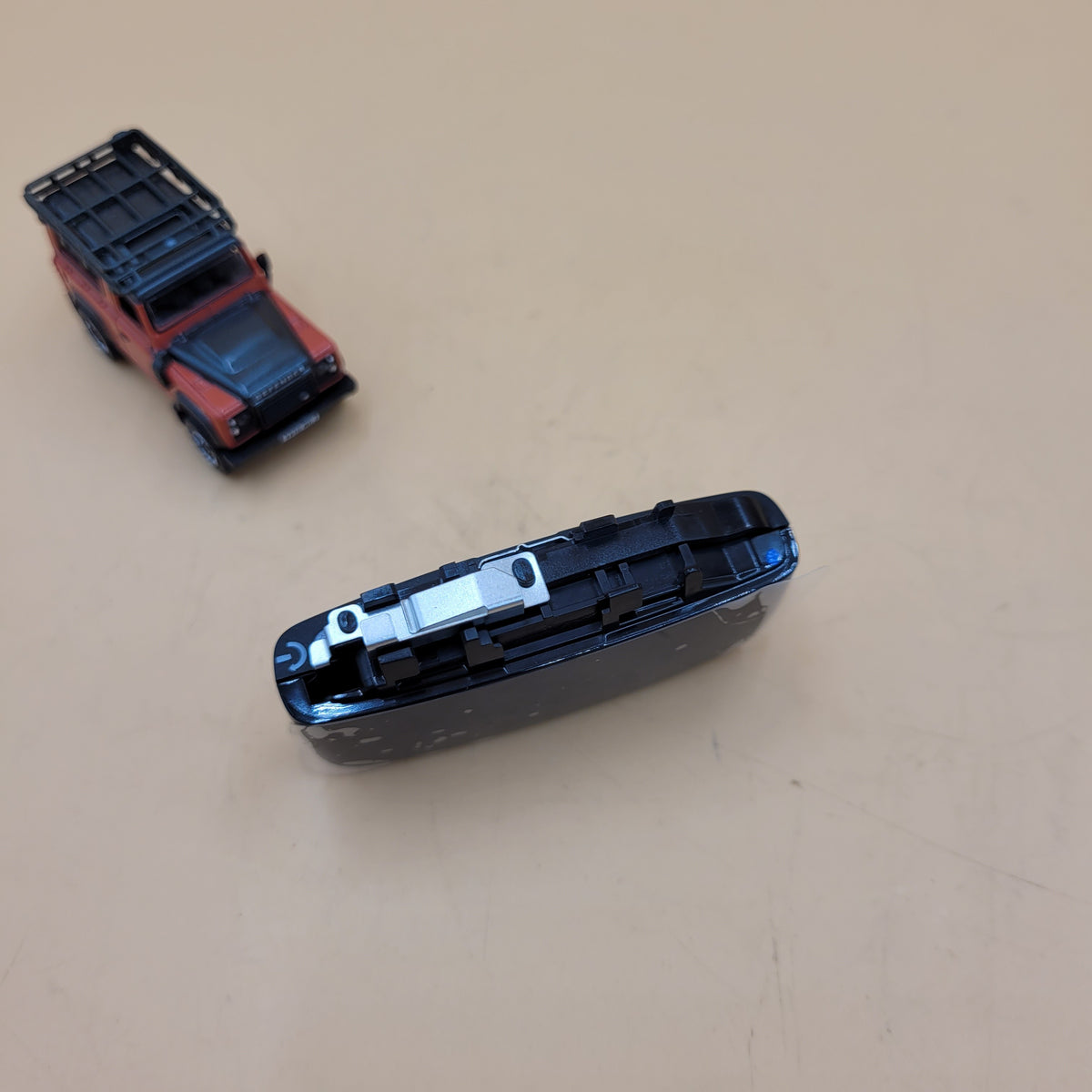 LAND ROVER RANGE ROVER SPORT 12-13 REMOTE CONTROL KEY FOB CASE LR059383LR