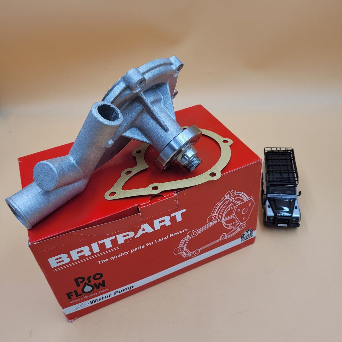 LR DEFENDER 200TDi 2.5D Engine Coolant Water Pump STC639G