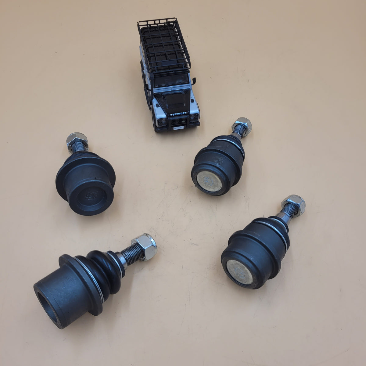 LAND ROVER RANGE ROVER P38 95-02 UPPER & LOWER BALL JOINT SETx4 FTC3570 &FTC3571