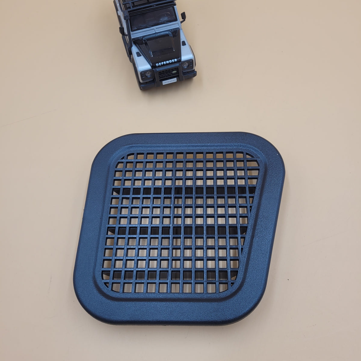 LR DEFENDER 94-16 TDi TD5 TDCi Right Hand Side Vent BTR6188