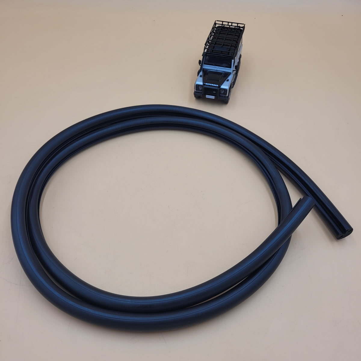 LR DEFENDER 90/110 from 89- Alpine Roof Seal For 4mm Glass DBF500030