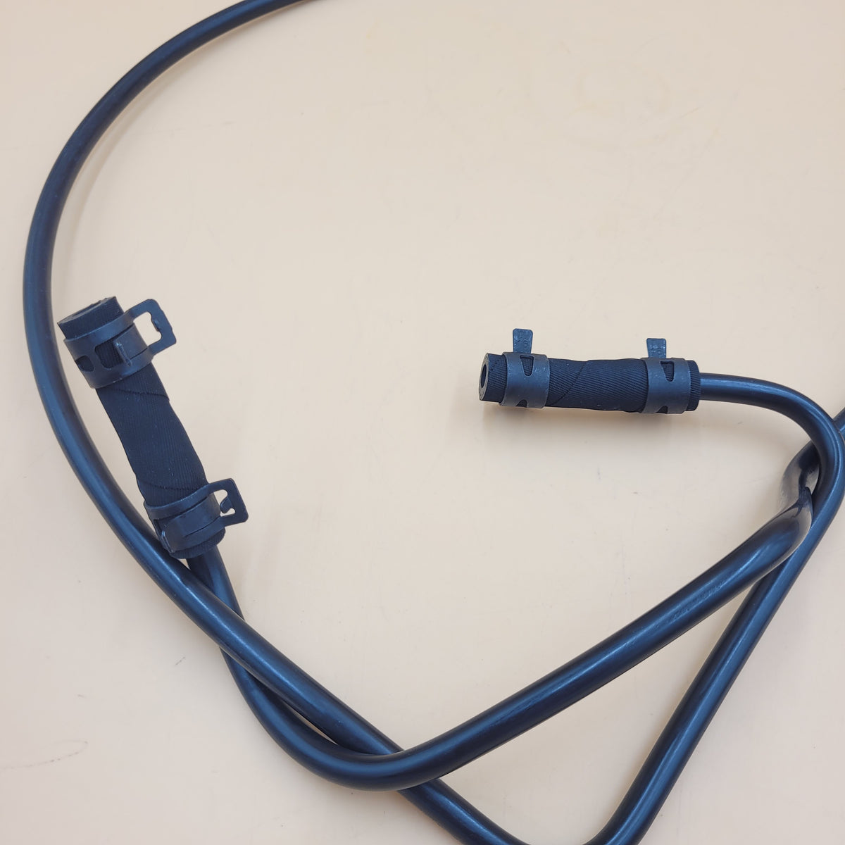 LR Discovery II Expansion Tank to Radiator Coolant Line Hose PCH000360