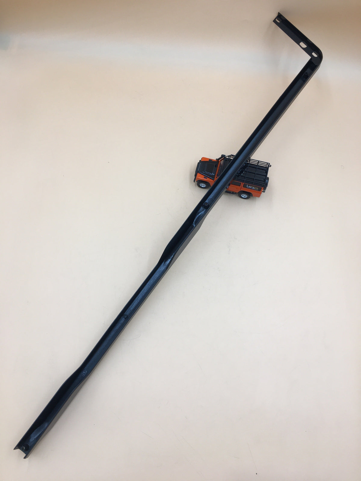 LR DEFENDER -06 Finisher Lower Dash Trim RHD Part AWR5988