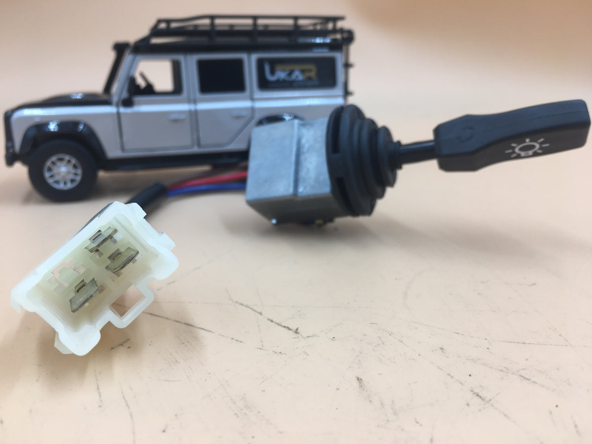 LR DEFENDER -16 Master Lighting Switch Part AMR6104
