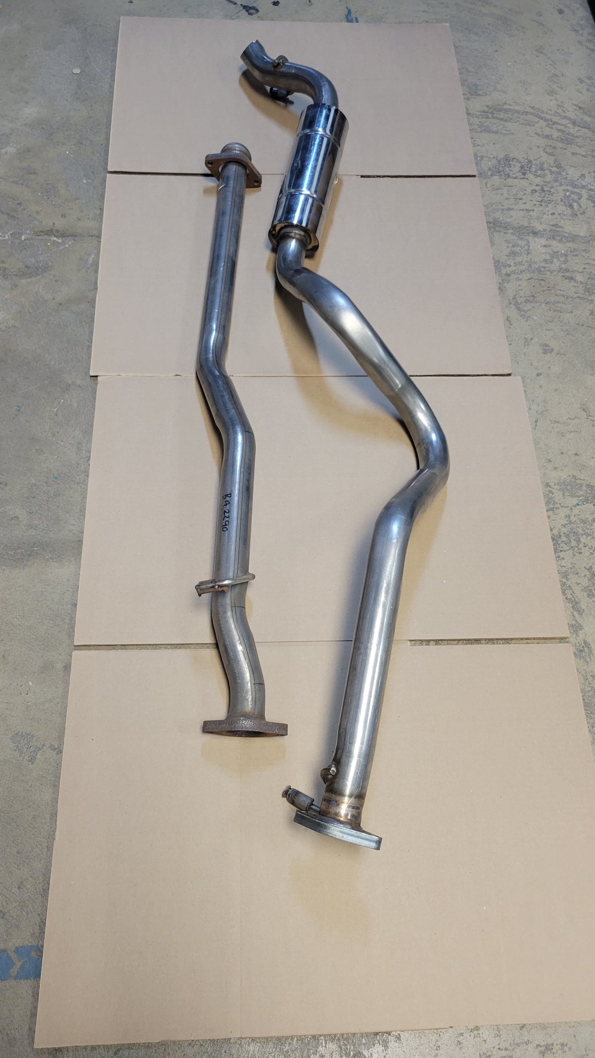 LR DEFENDER 110' 200TDi Stainless Steel Exhaust System Link/Rear Part BA2561
