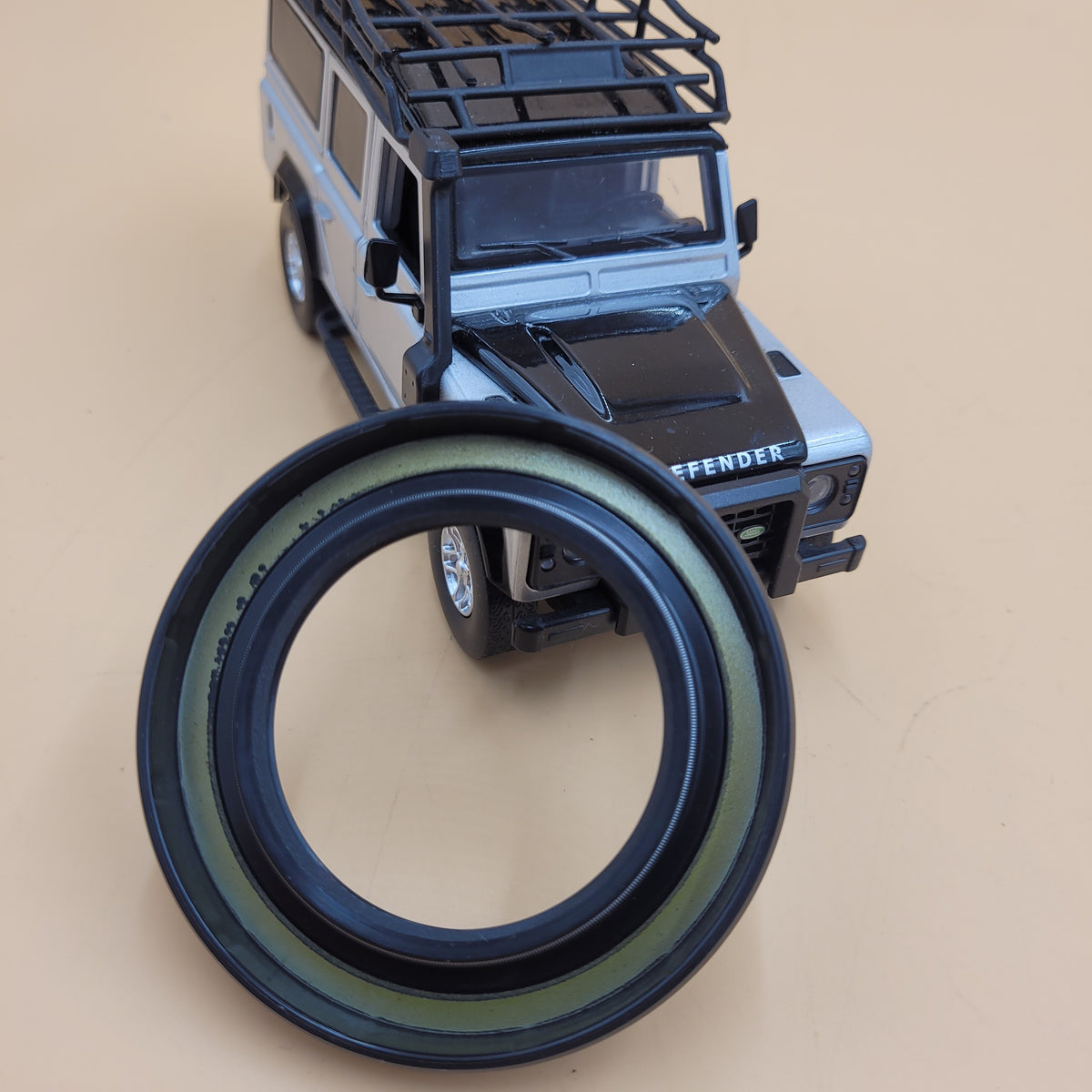 LR DEFENDER DISCOVERY I II Differential Pinion Oil Seal FTC5258