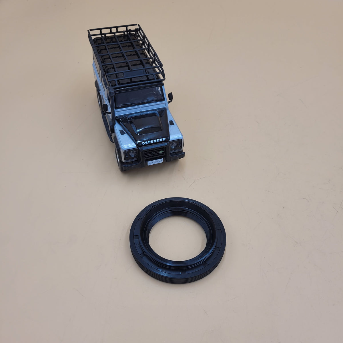 LR DEFENDER DISCOVERY I II Differential Pinion Oil Seal FTC5258