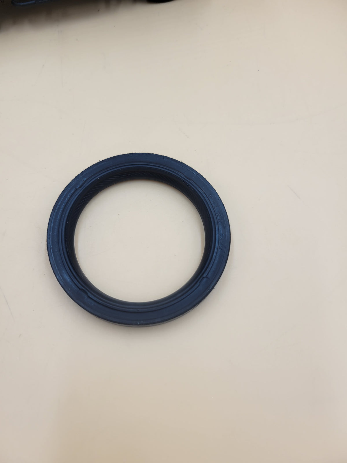 LR DEFENDER DISCOVERY RRC Front Engine Cover Oil Seal BR0076 ERR6490