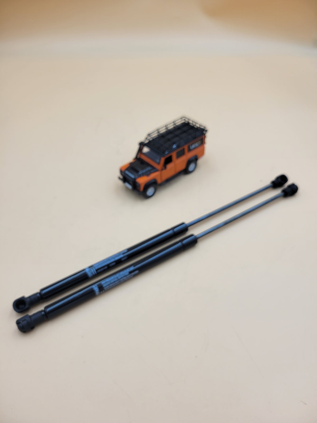 LAND ROVER RANGE ROVER SPORT HOOD UPPER GAS STRUT SET OF TWO PARTS LR009106