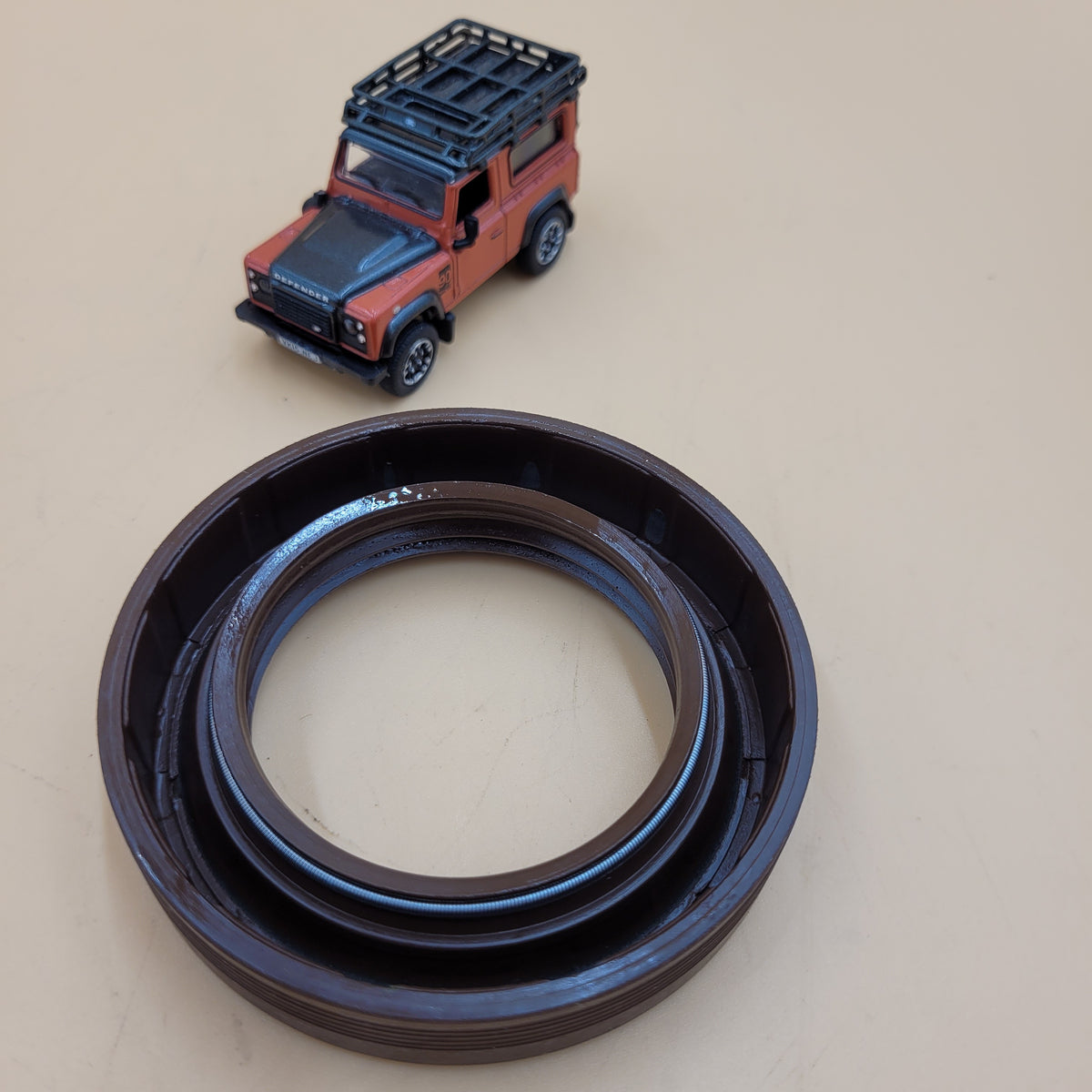 LR DEFENDER DISCOVERY RRC Differential Flange Oil Seal BR3231 FRC8220