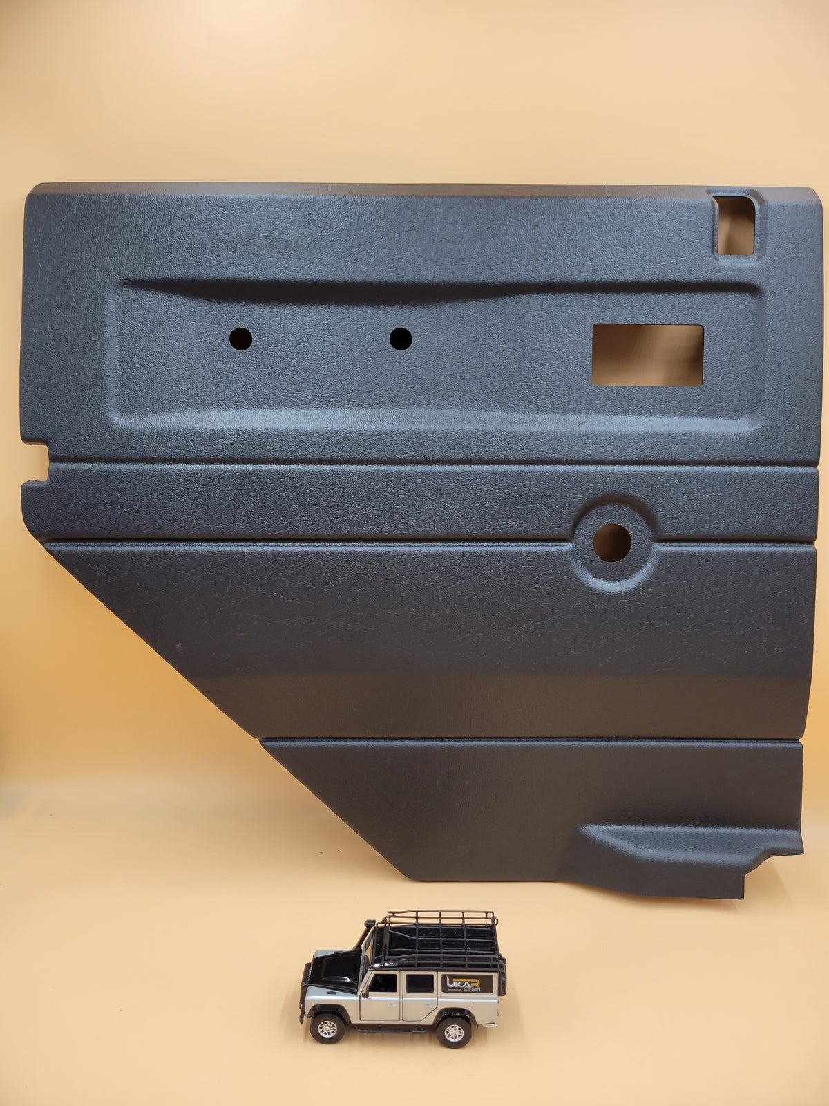 LR DEFENDER 110' -04 Rear Side LH Door Casing Card Black Manual DA2481 / BA2764
