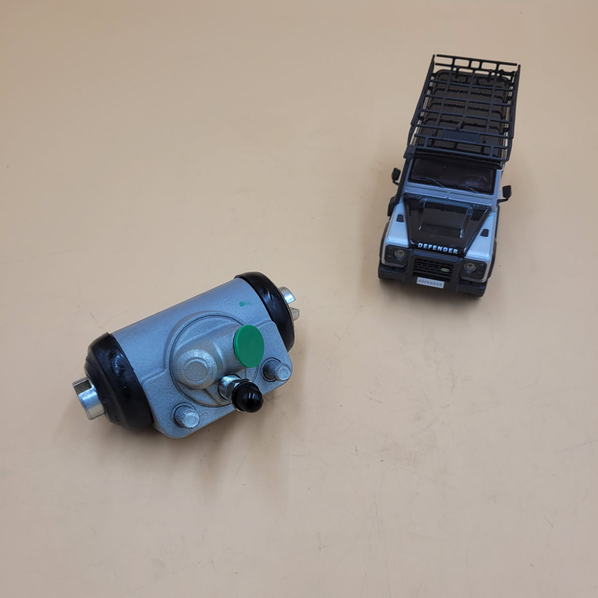 LAND ROVER DEFENDER 130 REAR WHEEL CYLINDER - LEFT HAND SIDE RTC3627
