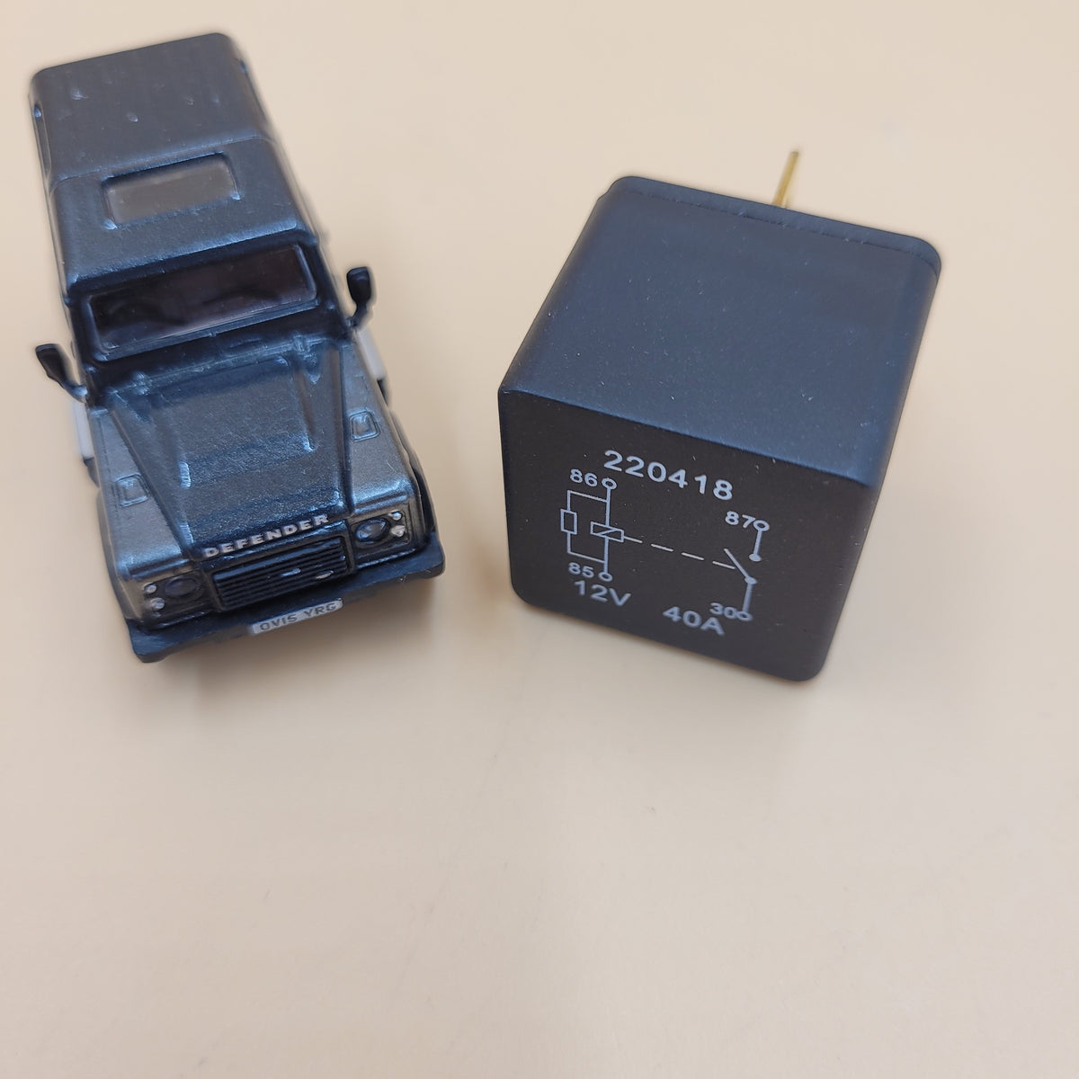 LR DEFENDER DISCOVERY Multiple Use Relay YWB10027