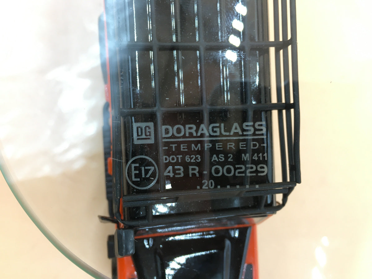 LR DEFENDER 86- RH Rear Quarter Glass 4mm for Truck & Crew Cab MWC4710