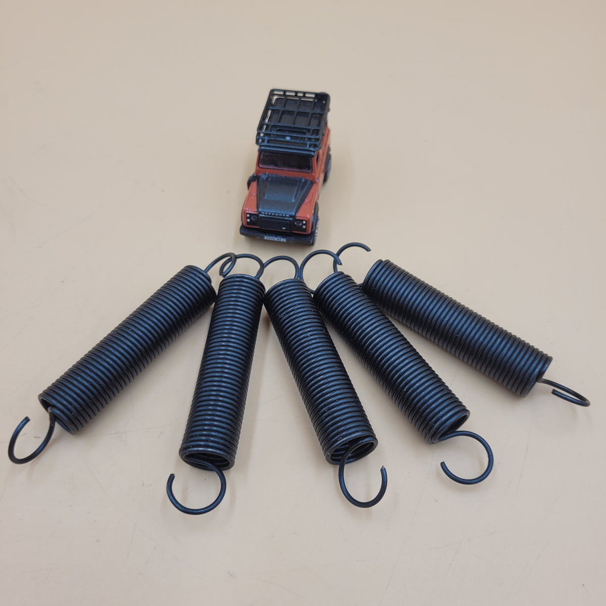 LR SERIES Accelerator Spring set of 5 Part 277502