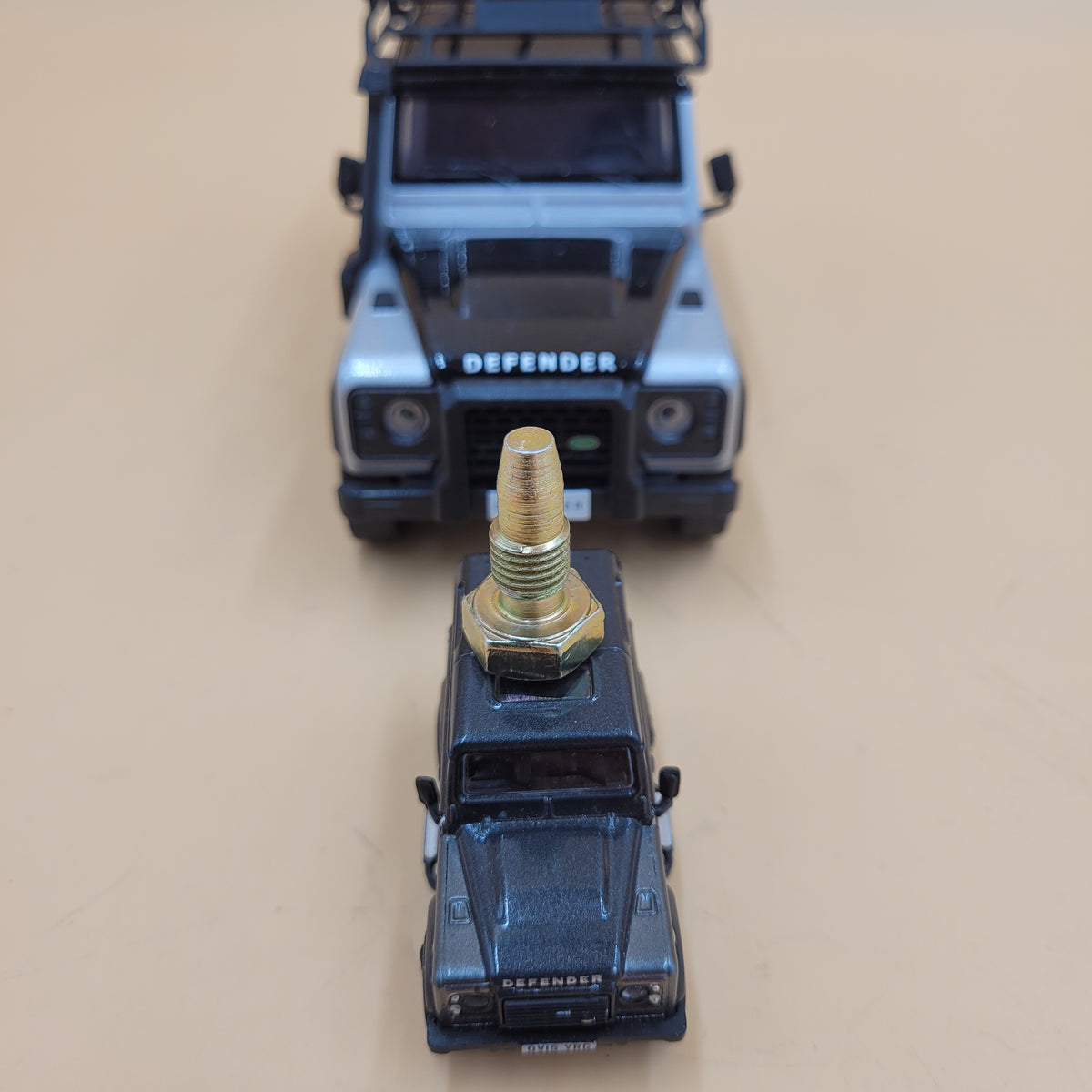 LR DEFENDER DISCOVERY RRC 2.25 2.5 Petrol NA TDi Bolt for Tappet Guide ETC4246