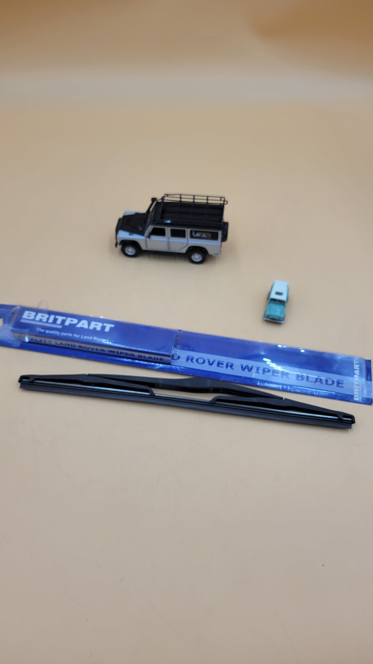 LAND ROVER FREELANDER 2002-2005 WIPER BLADE - REAR - PART AWR4116
