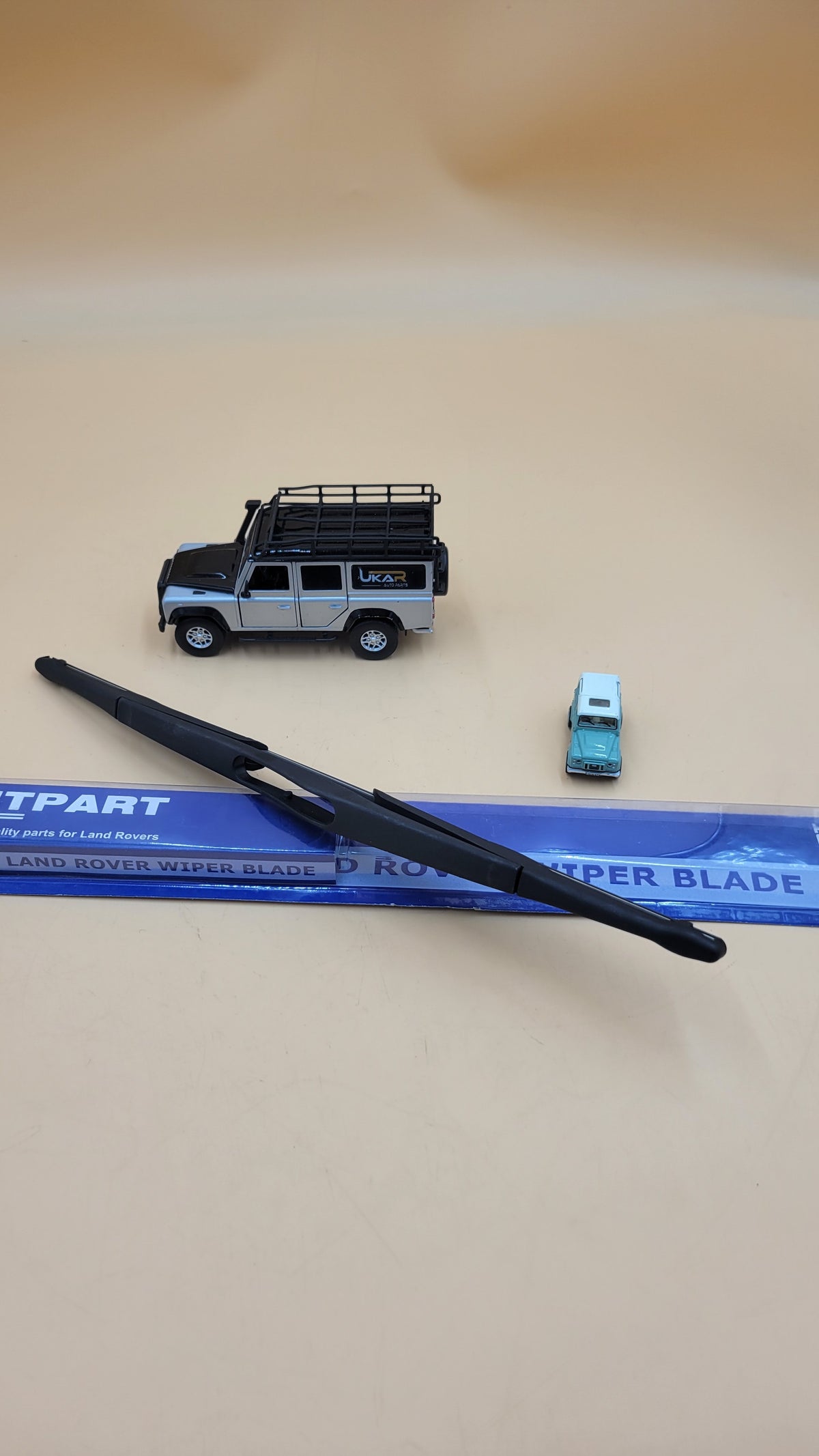 LAND ROVER FREELANDER 2002-2005 WIPER BLADE - REAR - PART AWR4116