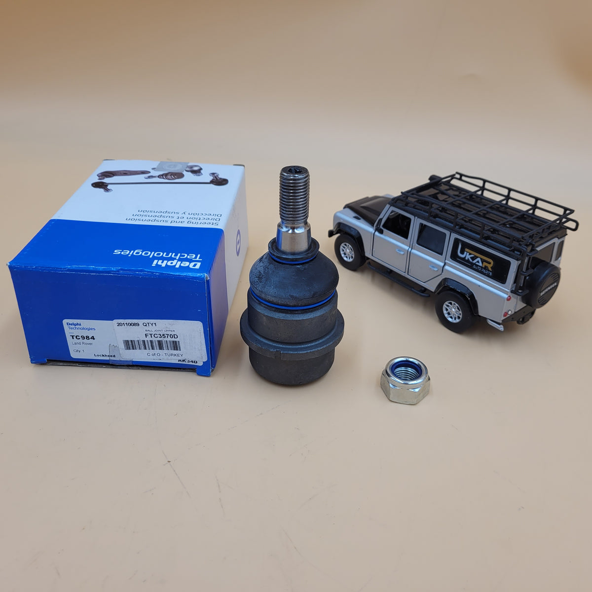 LR DISCOVERY II RR Classic P38 Upper Ball Joint Part FTC3570D