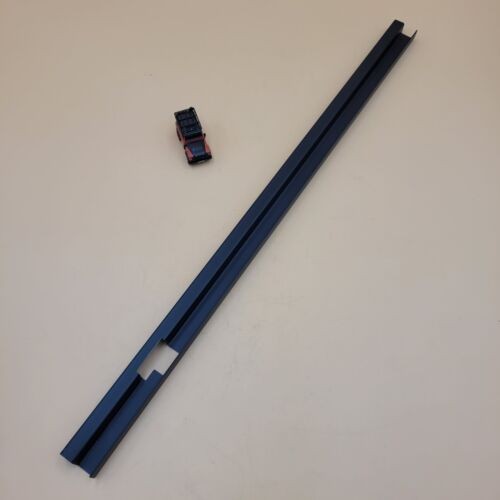 LR DEFENDER 110/130 -16 Top Filler Channel for RH Rear Side Door BFG710040