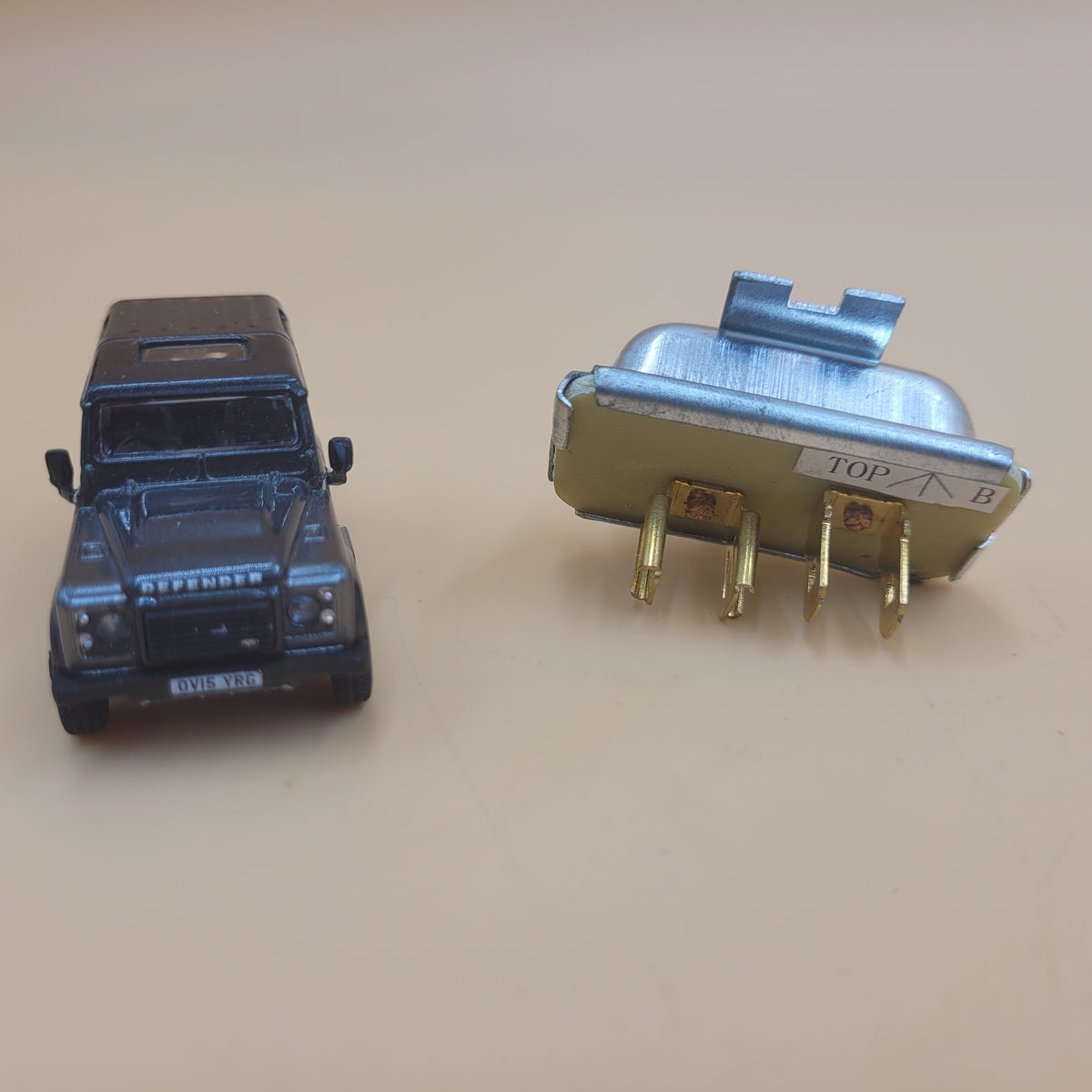 Land Rover Series 2 3 Dash Bored instrument Voltage Stabilizer Regulator 148876