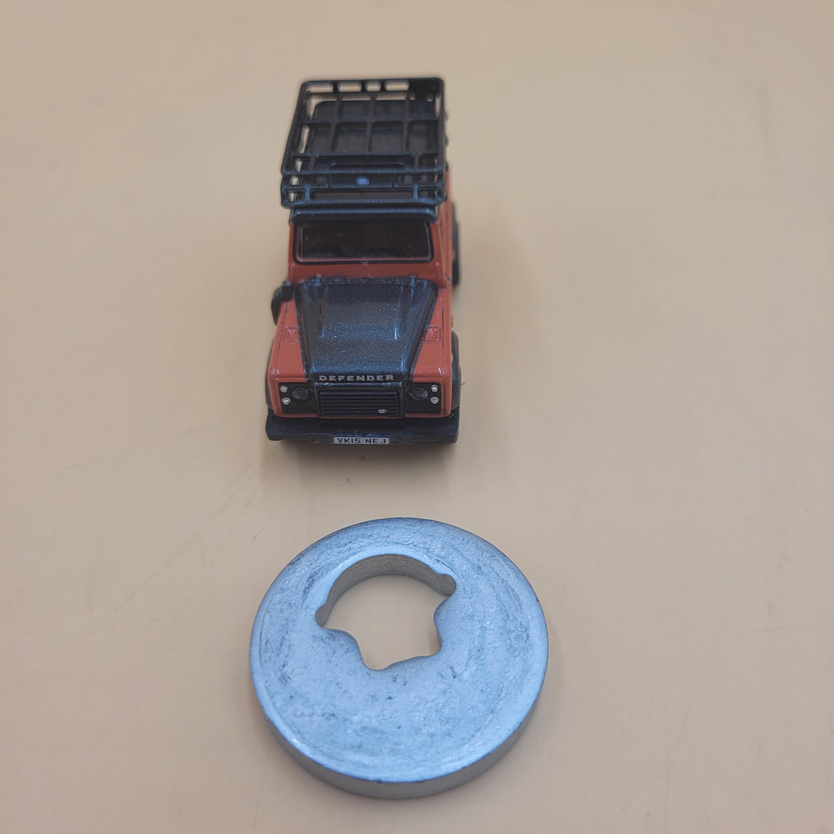 LR DISCOVERY III IV RR SPORT 05-13 Adjusting Washer Rear Upper Arm RYF000182