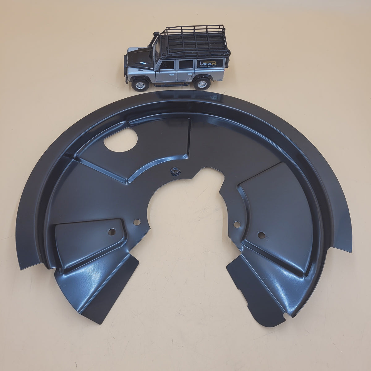 LR DEFENDER -16 / DISCOVERY I /RRC Mudshield LH Rear Disc Brake LR017961