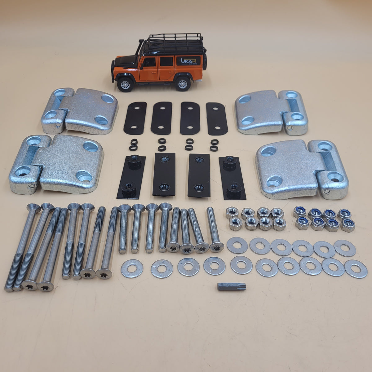 Land Rover Defender / Series III2nd Row Door Hinge Kit SS Bolts Part DA1275SS