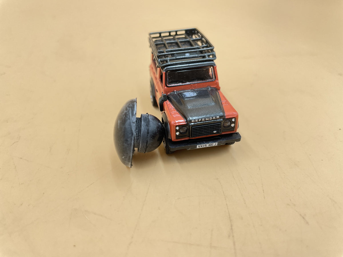 LR DEFENDER -16 Blanking Plug Seat Frame Part 331083