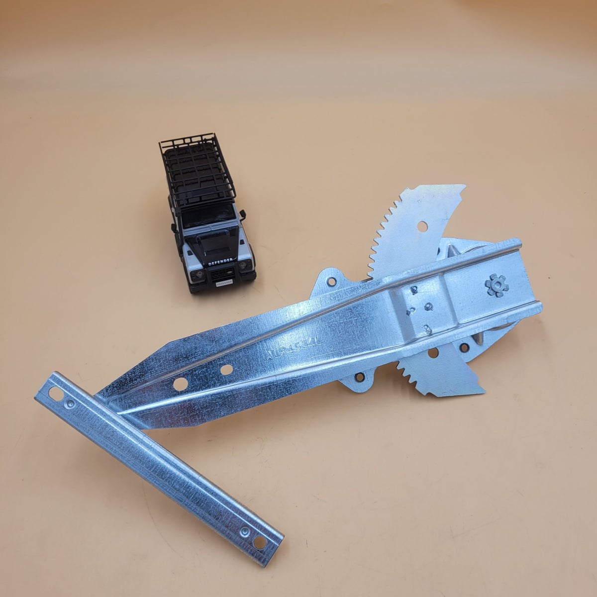 LR DEFENDER 94-16 Rear Left Window Regulator CVH500090