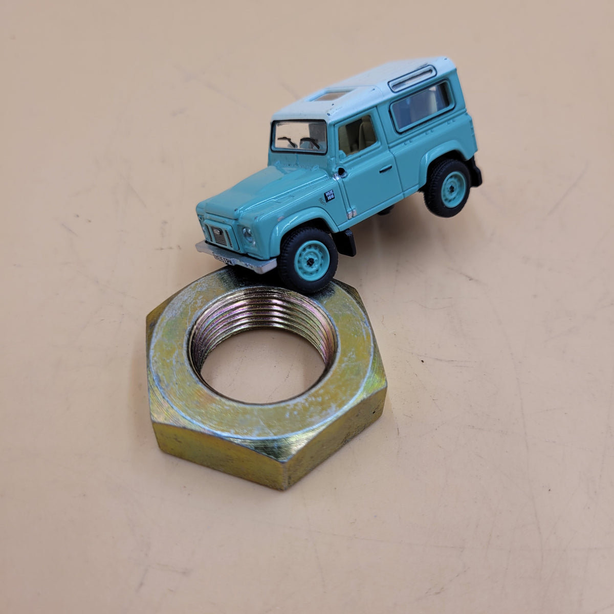 LR DEFENDER Steering Box Nut AEU4026