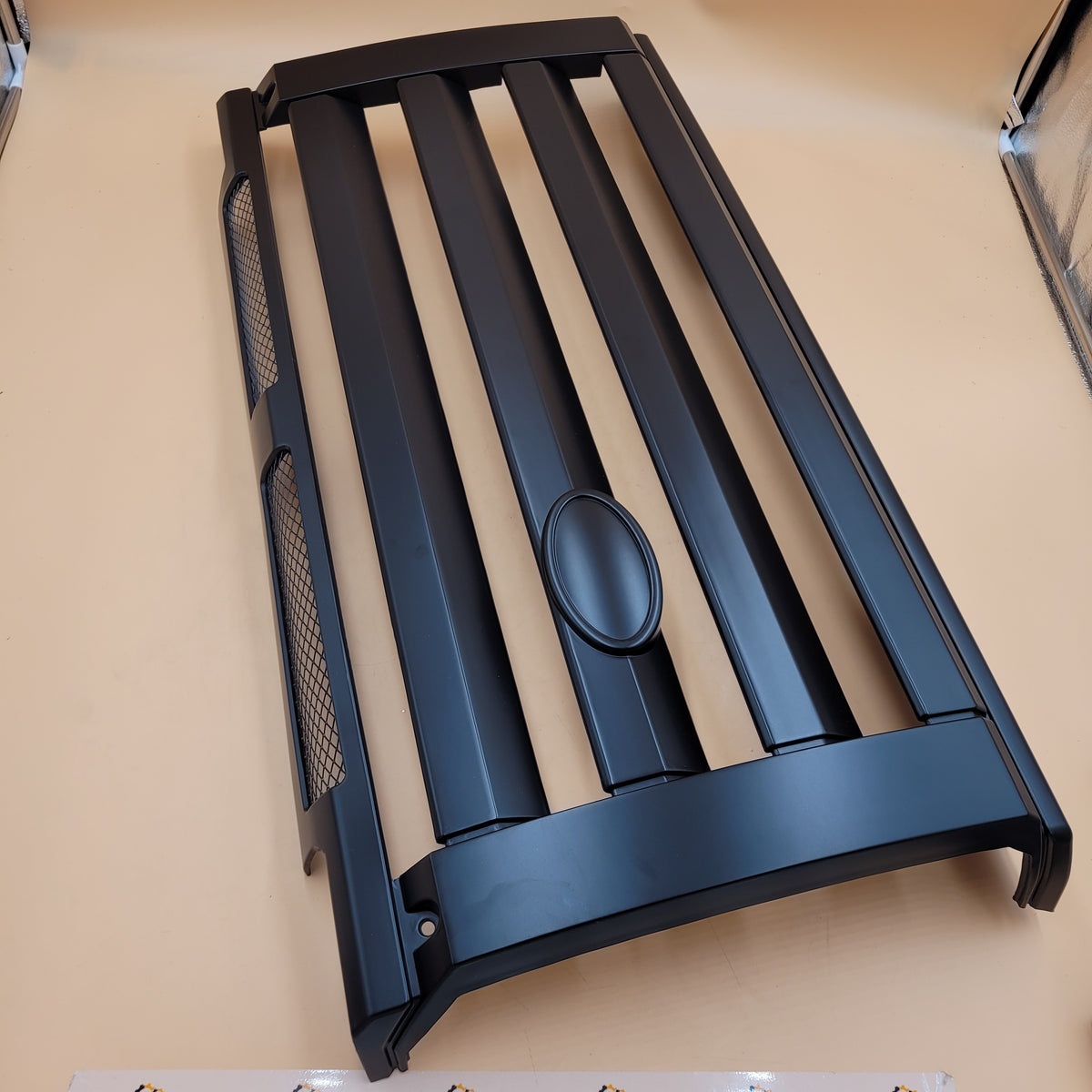 SVX Style Grill & Headlight Surround Kit For LAND ROVER DEFENDER 90 & 110 Matt BLACK LR008362BMAT